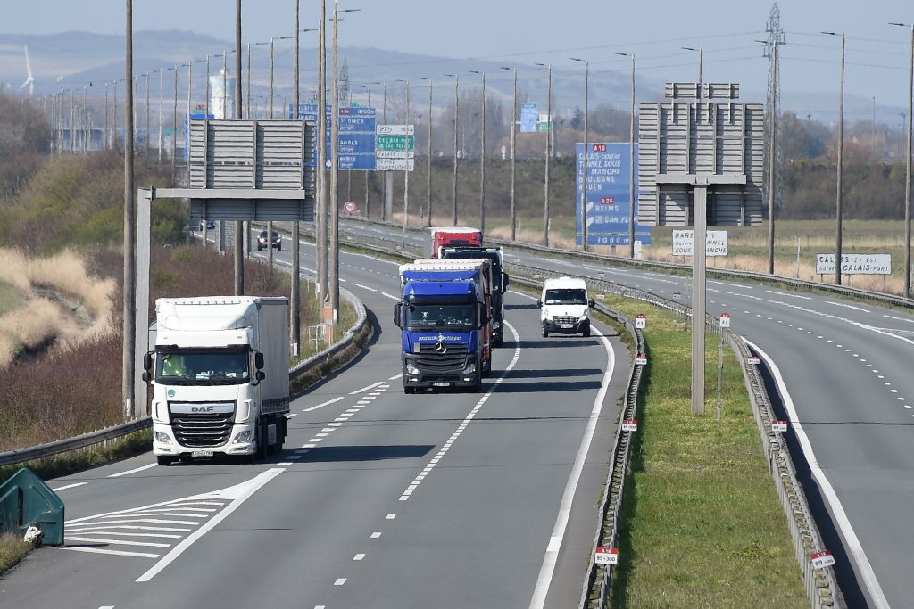 Britanicii regretă că au ieșit din UE: Este o criză severă de șoferi de camioane. Guvernul vrea să elibereze vize de urgență