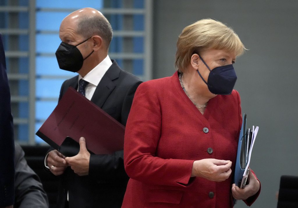 Alegerile din Germania, mai competitive ca oricând. Partidul Angelei Merkel pierde teren la doar trei zile până la încheierea cursei electorale