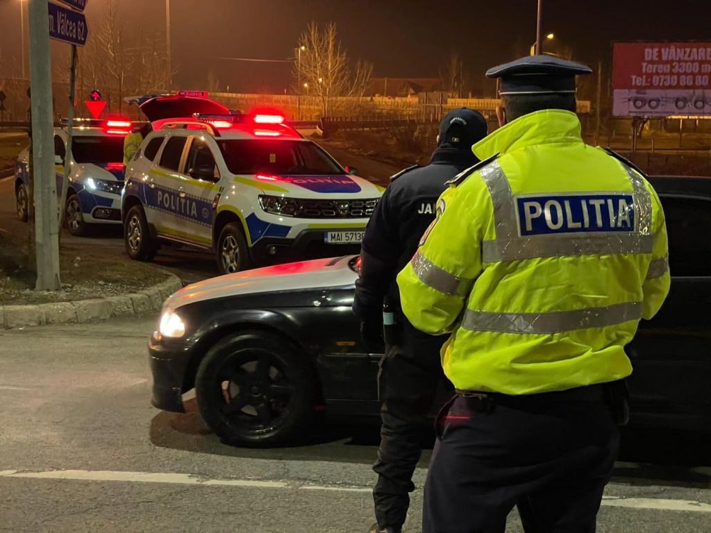 Scuza penibilă spusă de un brașovean polițiștilor, după ce a fost prins cu 123 km/h în localitate