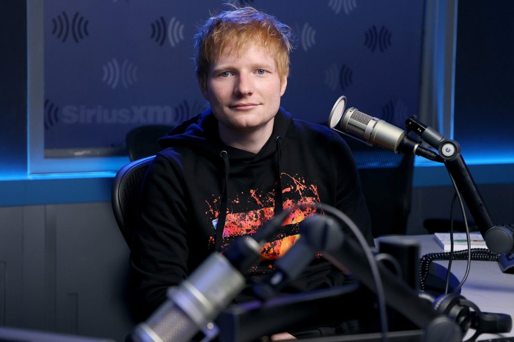 Cântărețul Ed Sheeran a fost testat pozitiv pentru COVID-19