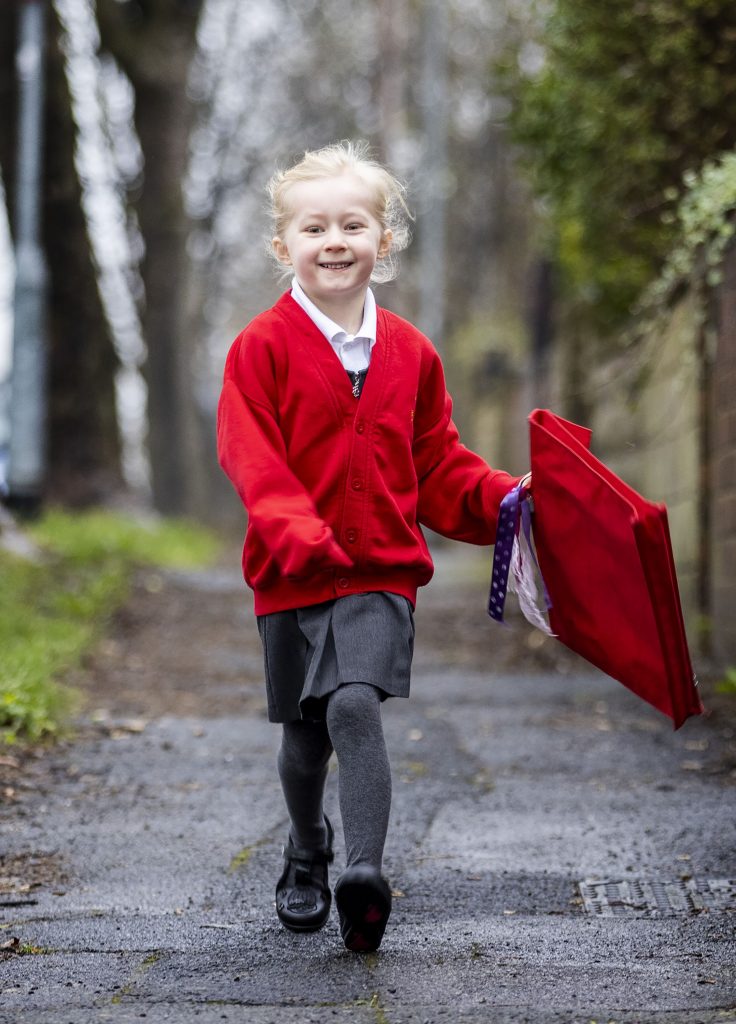 Studiu: Cât cheltuiește statul român pentru studiile unei persoane, de la grădiniţă până la masterat