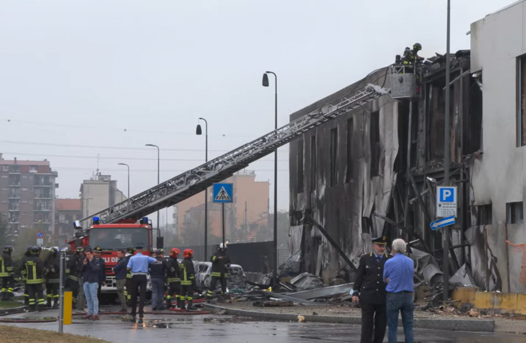 Primele mărturii de la locul prăbușirii avionului pilotat de Dan Petrescu. „A sunat ca o bombă, iar pământul s-a cutremurat”