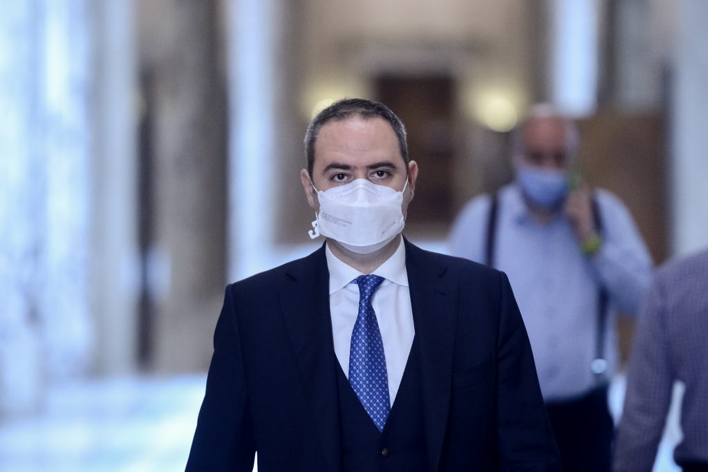 Nazare explică de ce s-a abținut la votul privind certificatul verde pentru angajați: Campania de vaccinare trebuie dusă cu argumente, nu cu forţa