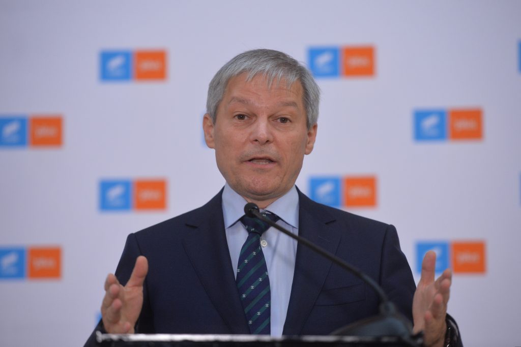 Cioloș, soluții pentru crizele cu care se confruntă România: Ne gândim la reducerea TVA-ului la energie, de la 19% la 5%