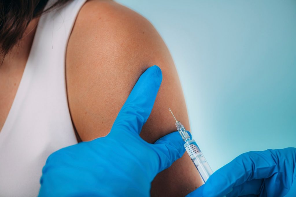BILANȚUL VACCINĂRII. Aproape 68.000 de români s-au vaccinat în ultimele 24 de ore