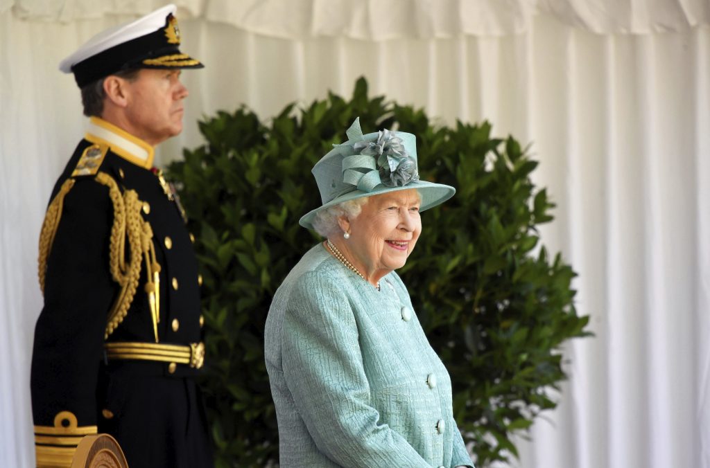 Regina Elisabeta anulează petrecerea Crăciunului în Sandringham