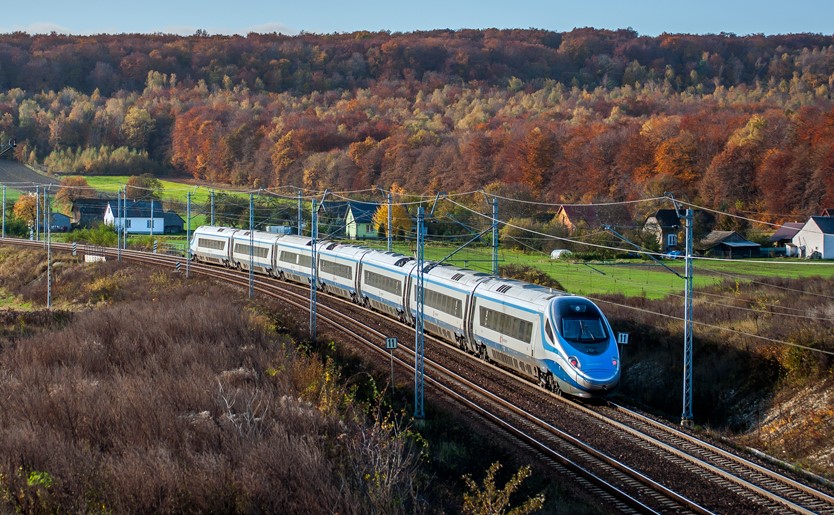 DiscoverEU: Peste 2.000 de tineri români vor face turul Europei cu trenul