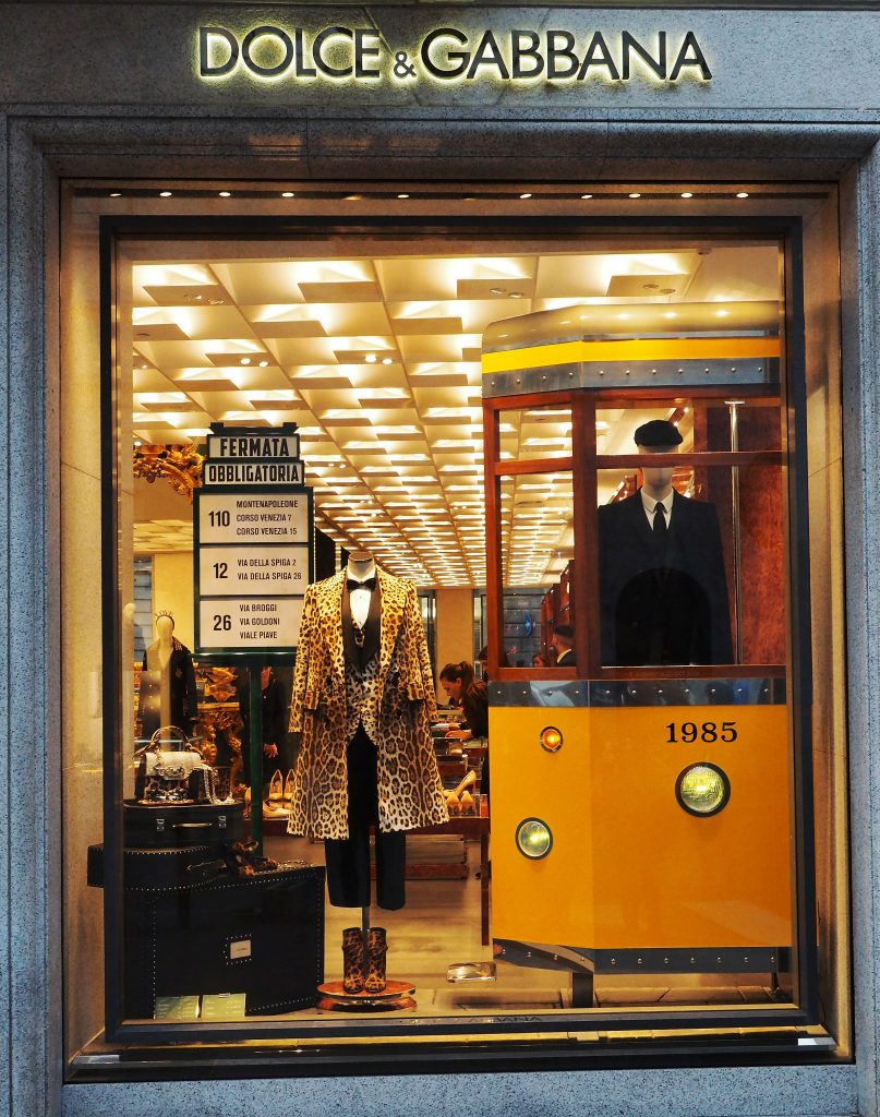 Dolce&Gabbana renunță la utilizarea blănurilor naturale în colecțiile sale