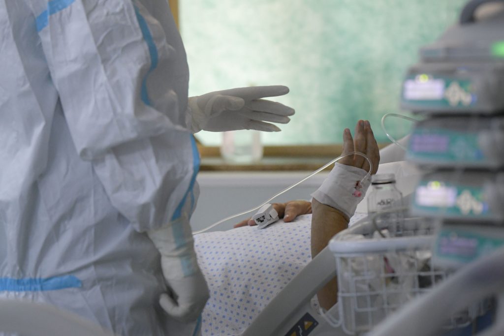 BILANȚ PROVIZORIU COVID. Peste 8.000 de persoane infectate în ultimele 24 de ore