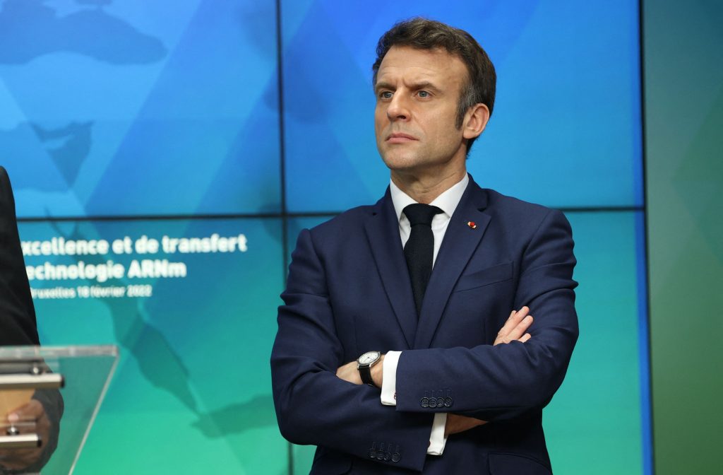 Emmanuel Macron a stat de vorbă cu Vladimir Putin și cu Boris Johnson