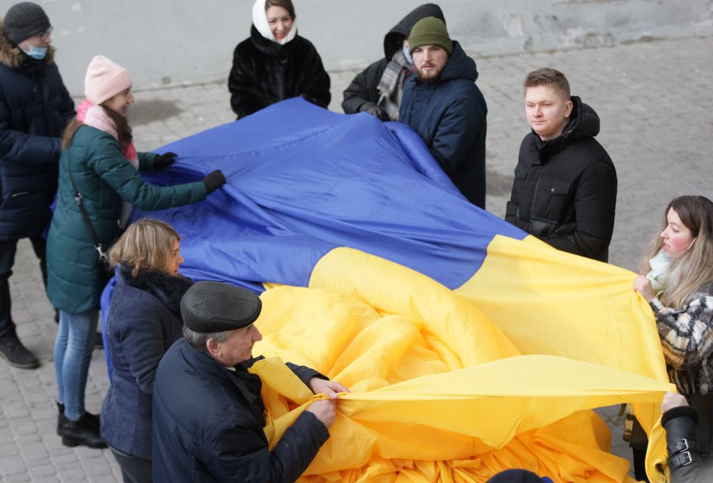 Criza din Ucraina aduce beneficii. Cine are de câștigat în urma tensiunilor