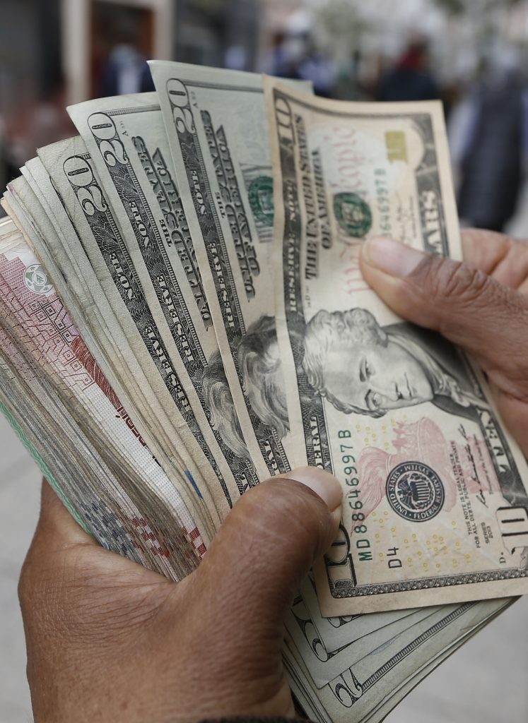 Escrocii profită de război și au înființat site-uri de caritate false