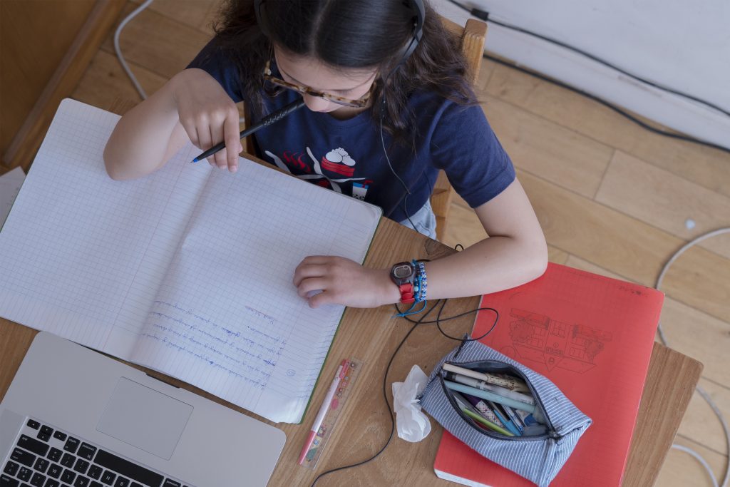 Anul școlar va avea o nouă structură. Elevii vor avea mai multe vacanțe