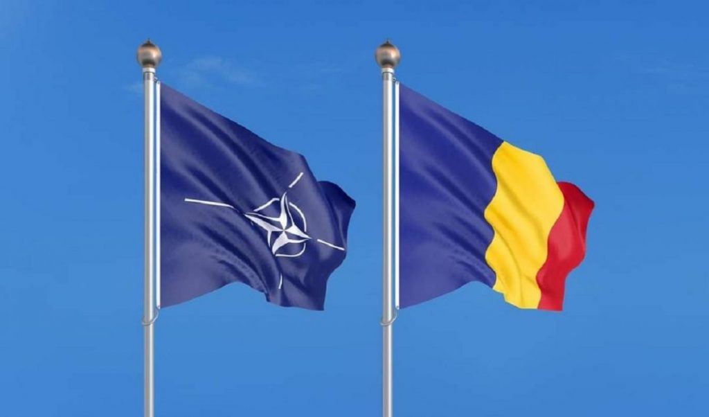 În urmă cu 18 ani, România a semnat actele pentru aderarea la NATO