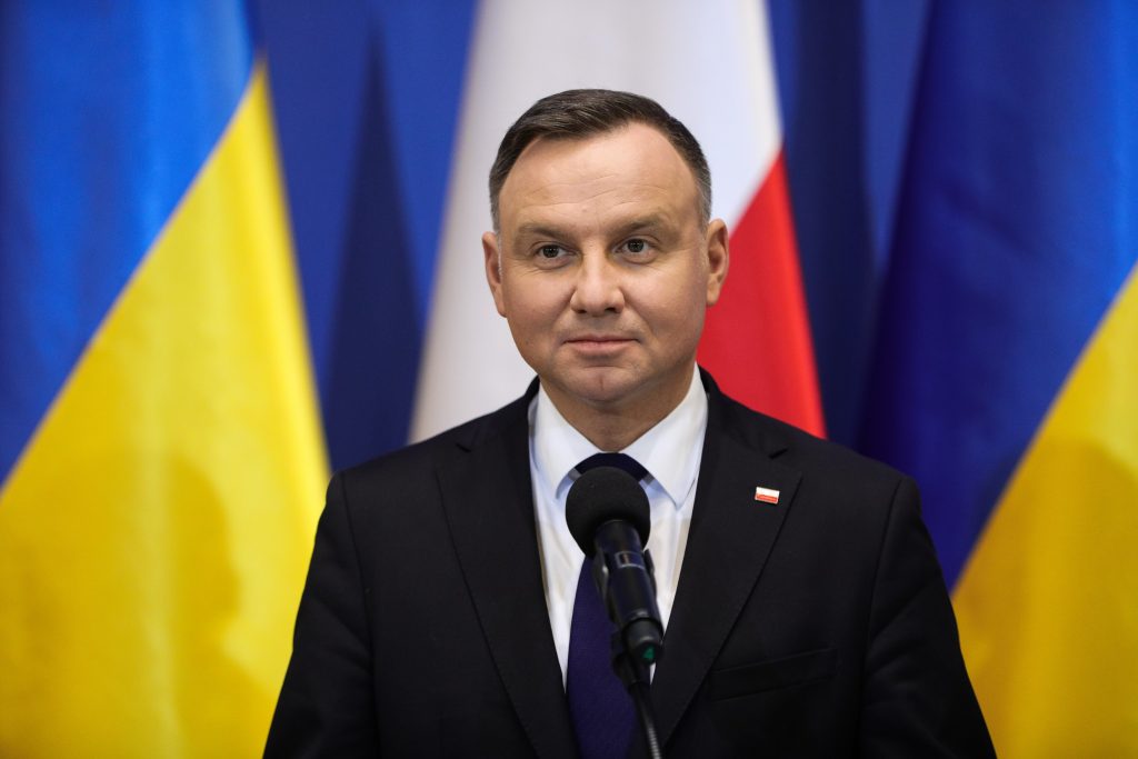 Polonia a anunţat măsuri împotriva Gazprom, care a tăiat gazul