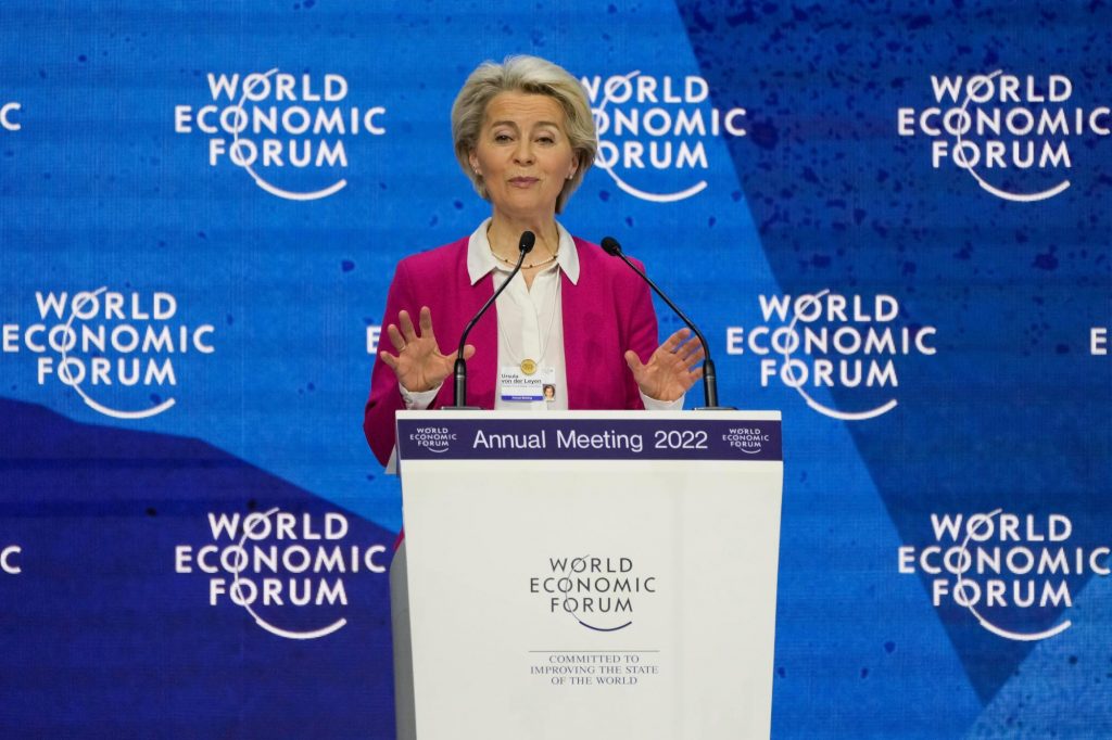 Ursula von der Leyen și Jens Stoltenberg susțin la Davos că e necesar ca Ucraina să câștige războiul