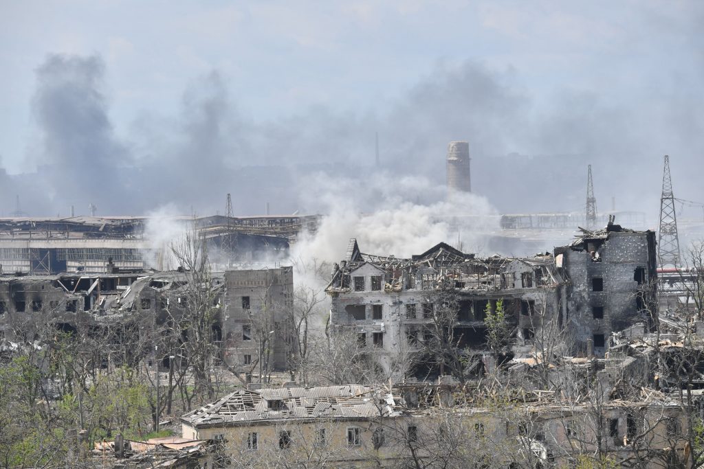 LIVE UPDATE. 83 de zile de invazie. Evacuarea soldaților din Azovstal a început.