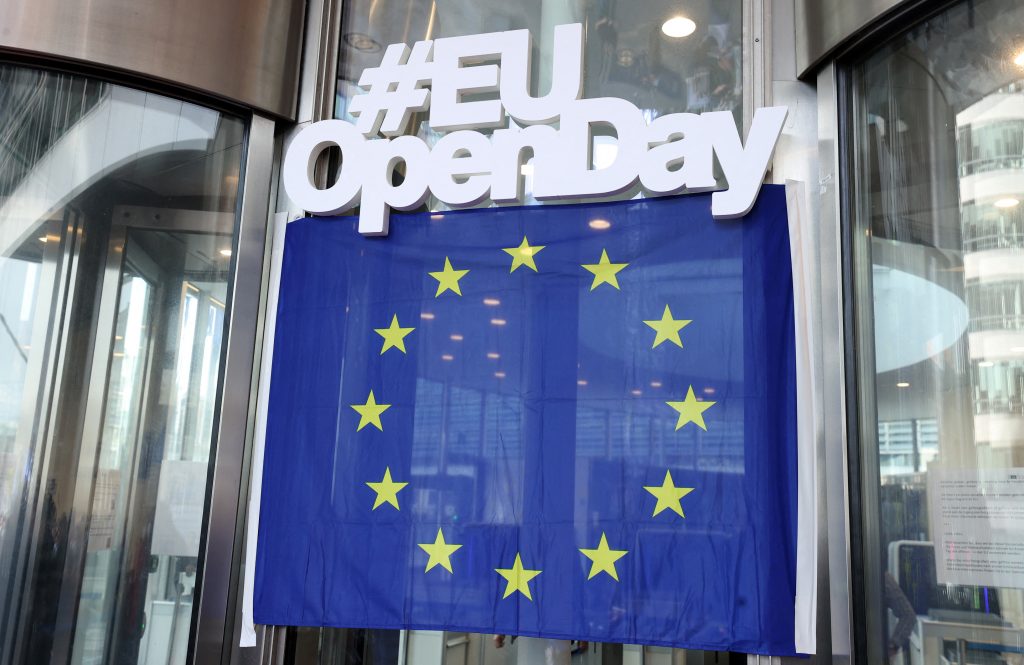 UE va continua cooperarea strânsă cu NATO, dar vrea autonomie decizională în materie de apărare