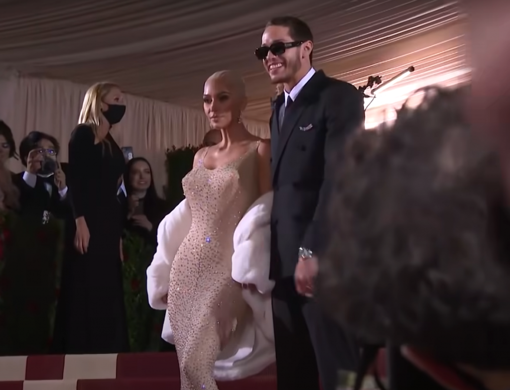 Kim Kardashian a fost dur criticată de designer-ul lui Marilyn Monroe