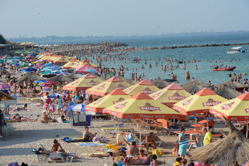 Geamanduri sinistre pe Litoral. Metodă de atenţionare asupra pericolului de înec