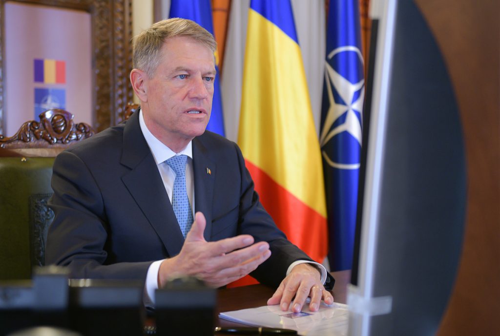 Iohannis a promulgat legea de ratificare a acordului privind aderarea Finlandei şi Suediei la NATO