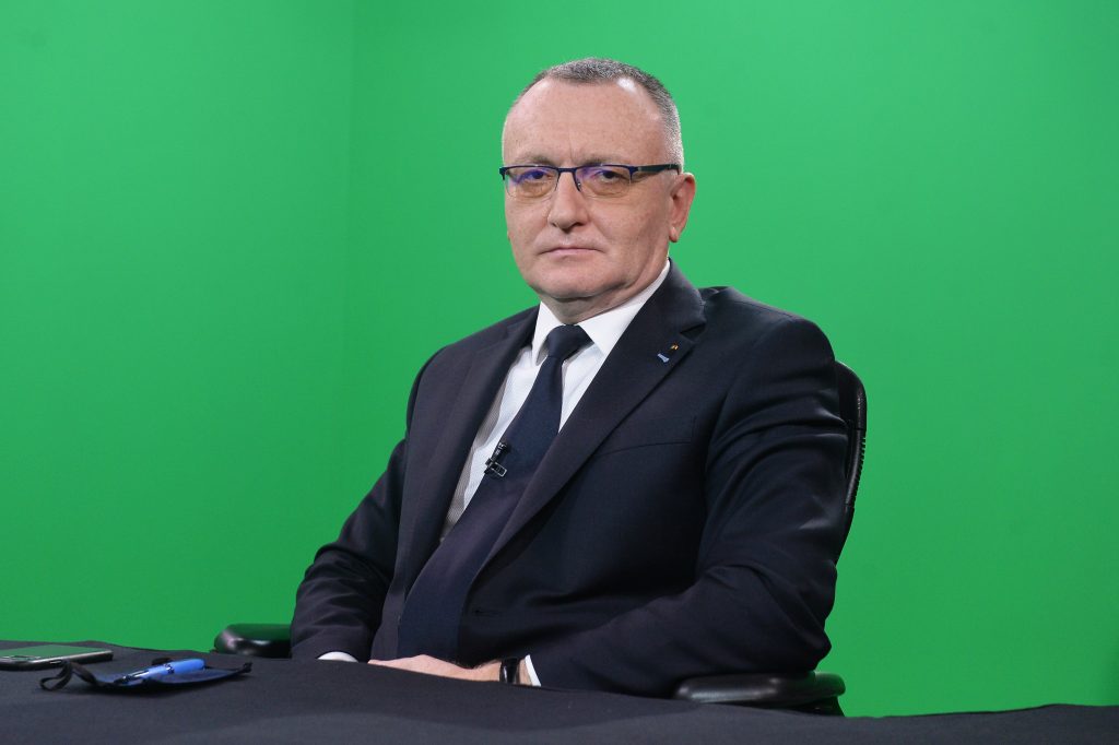 Sorin Cîmpeanu prezintă 10 transformări pe care le generează schimbările legii Educaţiei