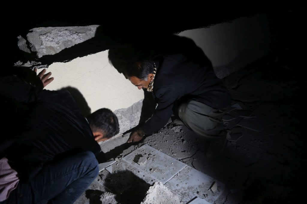 Irakul continuă căutările după ce 4 cadavre au fost scoase dintr-un sanctuar prăbușit