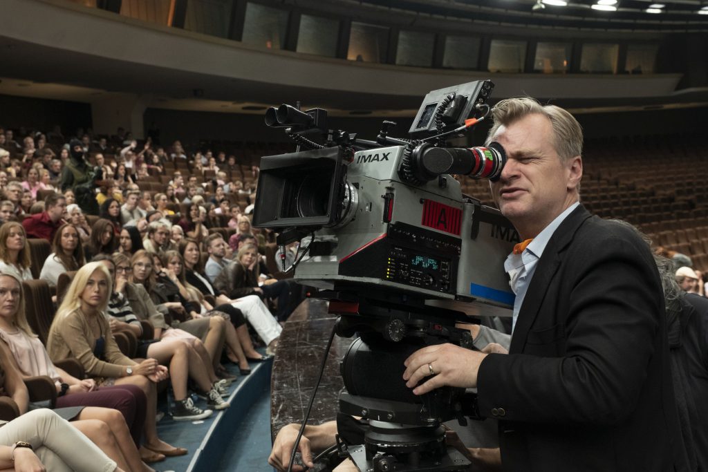 Nolan promite un nou film exploziv. Lansarea va avea loc în iulie 2023