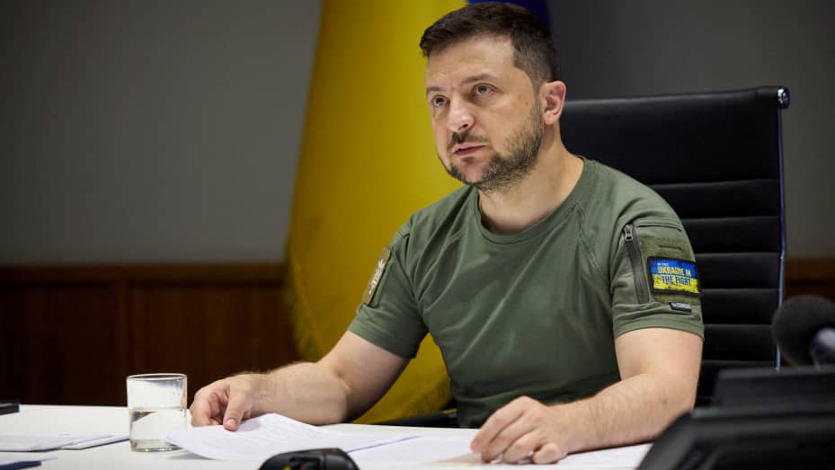 Zelenski a deschis bursa de valori de la New York. Preşedintele ucrainean vrea să reconstruiască fabricile şi infrastructura distruse de Rusia