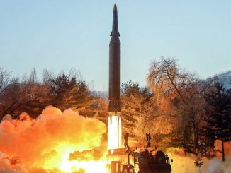 Kremlinul „normalizează” armele nucleare tactice pentru a pregăti Rusia pentru o posibilă desfășurare în Ucraina