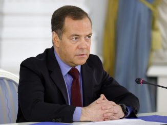 Dmitri Medvedev: NATO este o organizaţie criminală şi trebuie dizolvată