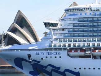 Un vas de croazieră cu 800 de pasageri COVID-19 a andocat în Australia