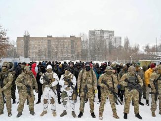 Un diplomat rus spune că instructorii NATO trebuie să părăsească Ucraina înainte de începerea discuțiilor