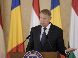 Klaus Iohannis atacă la CCR legea privind administrarea porturilor pe motiv de terminologie neclară