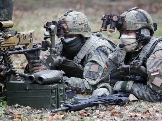 Japonia aprobă arme cu rază lungă de acțiune pentru a contracara amenințările tot mai mari din partea rivalilor