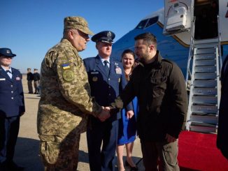 Zelenski a ajuns la Washington și a cerut mai mult ajutor și arme pentru Ucraina