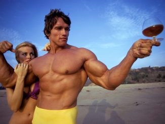 Cele mai nebunești superputeri din viața reală – de la tipul care nu a mâncat niciodată până la copilul care trăia ca delfinul