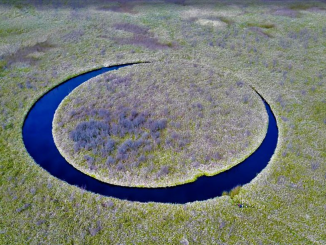 Bază secretă nazistă sau ascunzătoare OZN? O insulă plutitoare misterioasă despre care nu se știe aproape nimic
