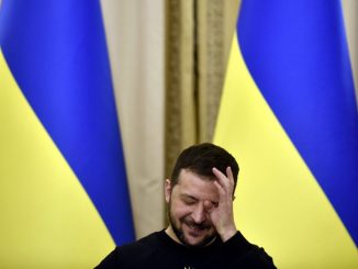 Zelenski a promis că va eradica corupția din Ucraina. A demis 11 înalți funcționari ucraineni