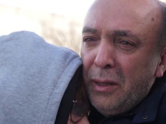 Povestea bărbatului care a călătorit peste 3.000 de kilometri din sudul Țării Galilor până în Turcia pentru a-și căuta familia. Fratele său a fost găsit decedat