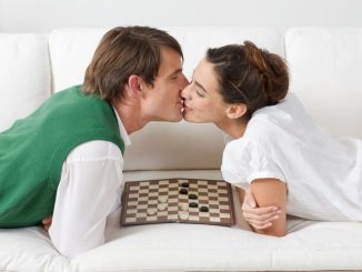 Ce se întâmplă în creier când rostim un nume greșit în timpul sexului?
