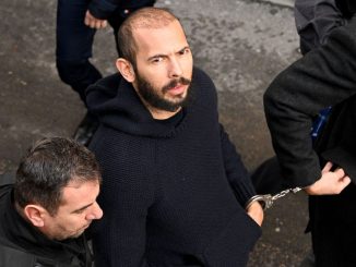 Cum reușește Andrew Tate să posteze pe Twitter din închisoare?