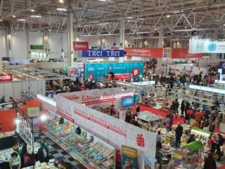 Târgul de carte Gaudeamus a început la Romexpo. Ce cărți citim iarna aceasta?