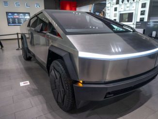 VIDEO. Primele Cybertruck Tesla au fost livrate. Ce trebuie să știi despre noua mașină lansată de Musk