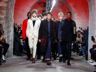 Bărbatul, vedetă la Paris Fashion Week 2024. Ce tendințe sunt în vogă anul acesta