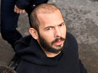 Andrew Tate va avea din nou acces la super-mașinile, proprietățile și ceasurile sale de firmă. Decizia Curții de Apel București