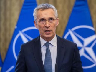 Jens Stoltenberg: România este esenţială pentru apărarea flancului estic al NATO