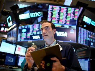 Indicele Dow Jones a trecut pentru prima dată de 40.000