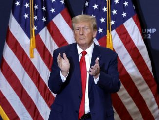 Administrația Trump a anunțat restabilirea statutelor legale pentru sute de studenți străini