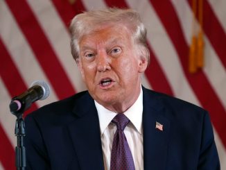 CBS News: Trump interzice complet călătoriile în SUA pentru cetățeni din 12 țări